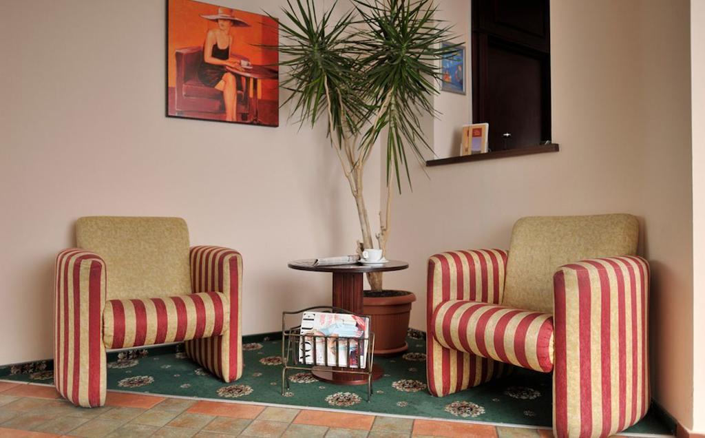 Zan Hotel Voineasa Luaran gambar