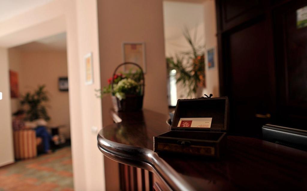 Zan Hotel Voineasa Luaran gambar