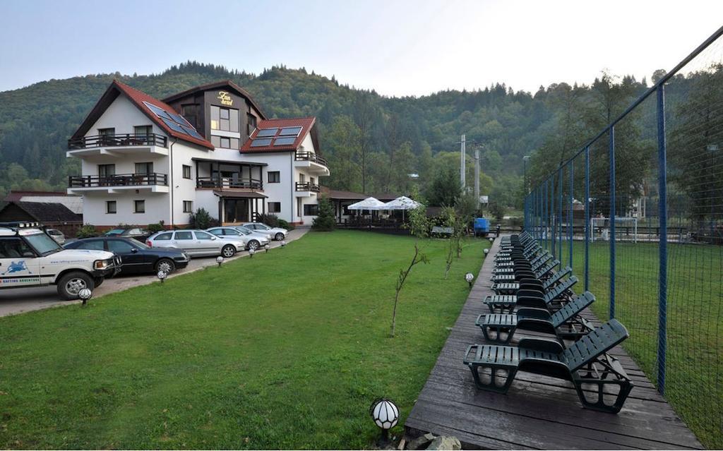 Zan Hotel Voineasa Luaran gambar
